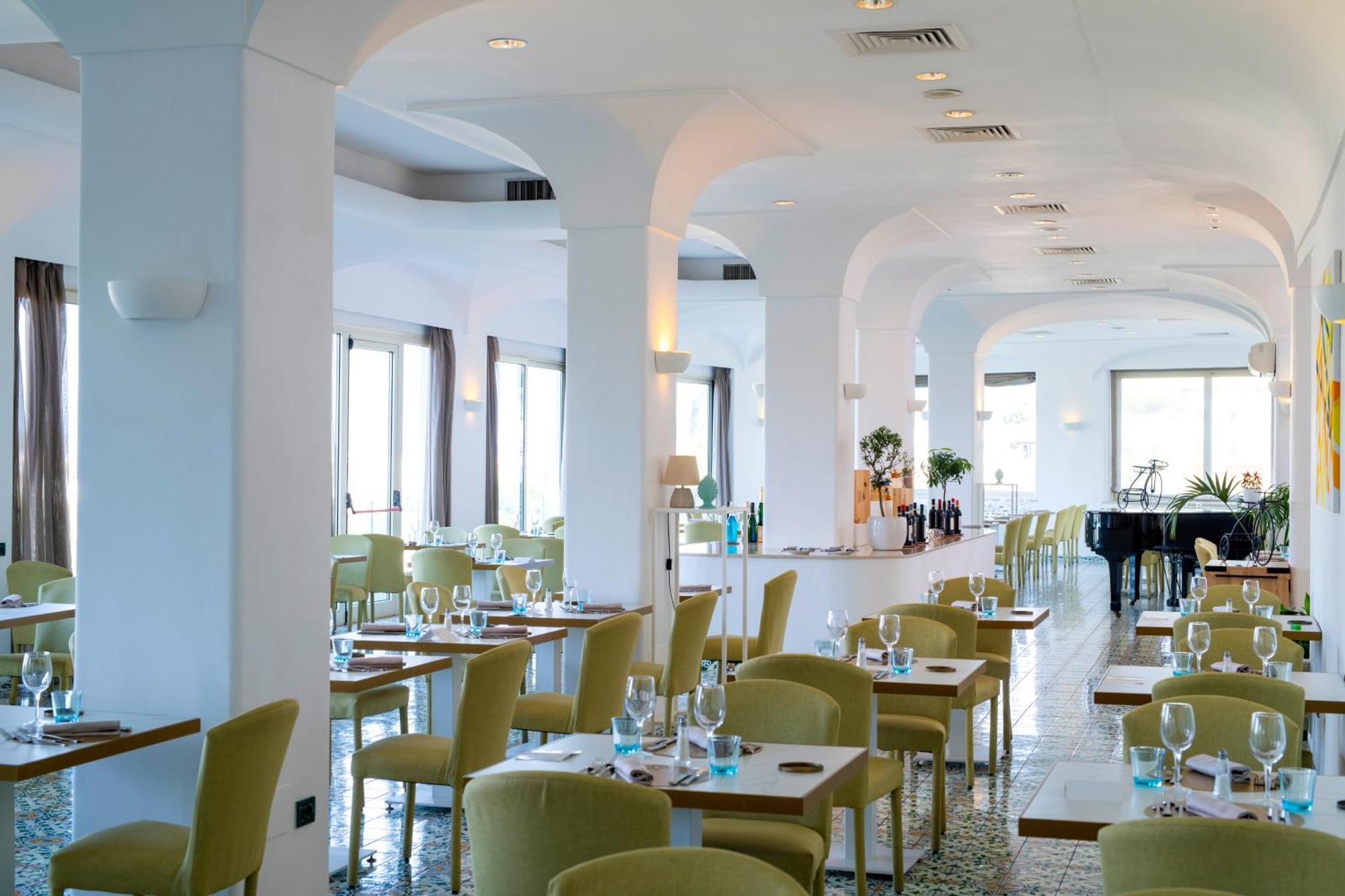 Hermitage Resort & Thermal Spa Ίσκια Εξωτερικό φωτογραφία